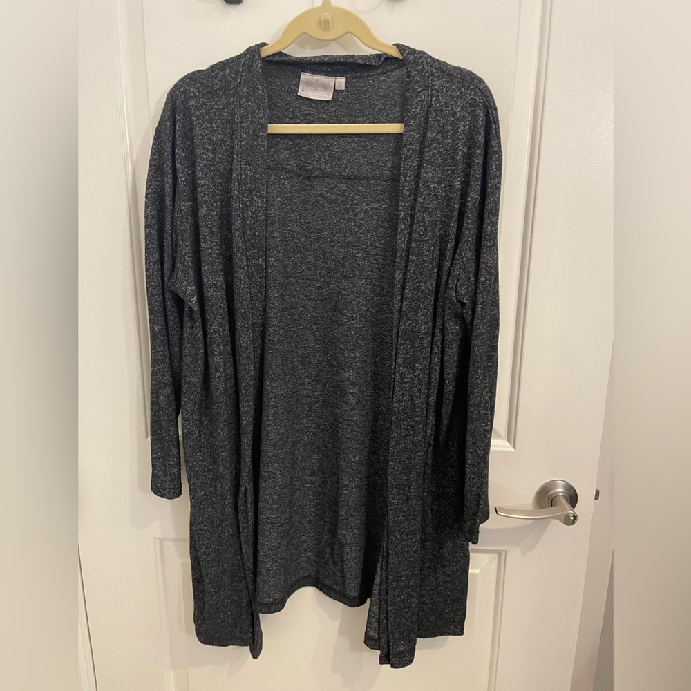 Women’s plus size 2x dark gray lightweight long layering cardigan